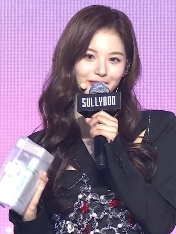 Sullyoon